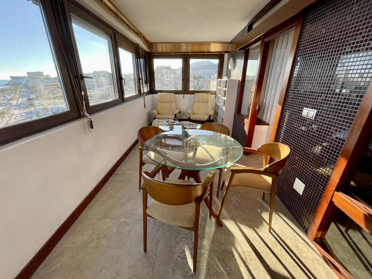 Exclusive Beachfront Apartment Torremolinos - Pool - Paddle - Tenis - Wifi - Central Aircon エクステリア 写真