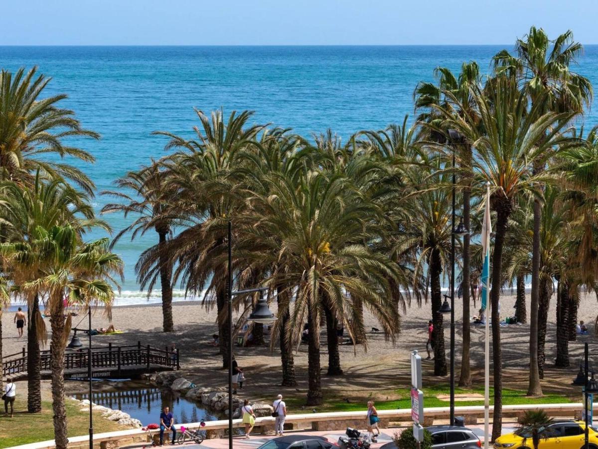 Exclusive Beachfront Apartment Torremolinos - Pool - Paddle - Tenis - Wifi - Central Aircon エクステリア 写真