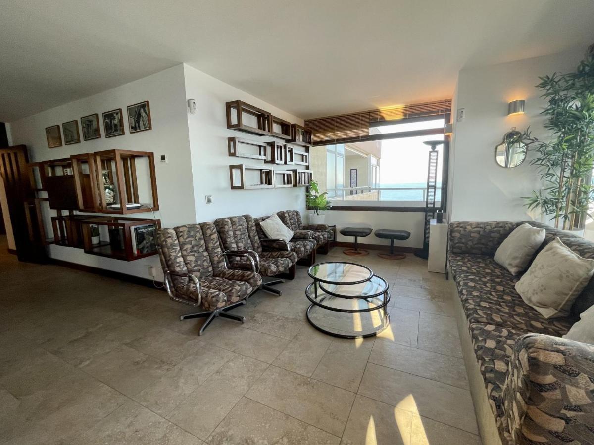 Exclusive Beachfront Apartment Torremolinos - Pool - Paddle - Tenis - Wifi - Central Aircon エクステリア 写真