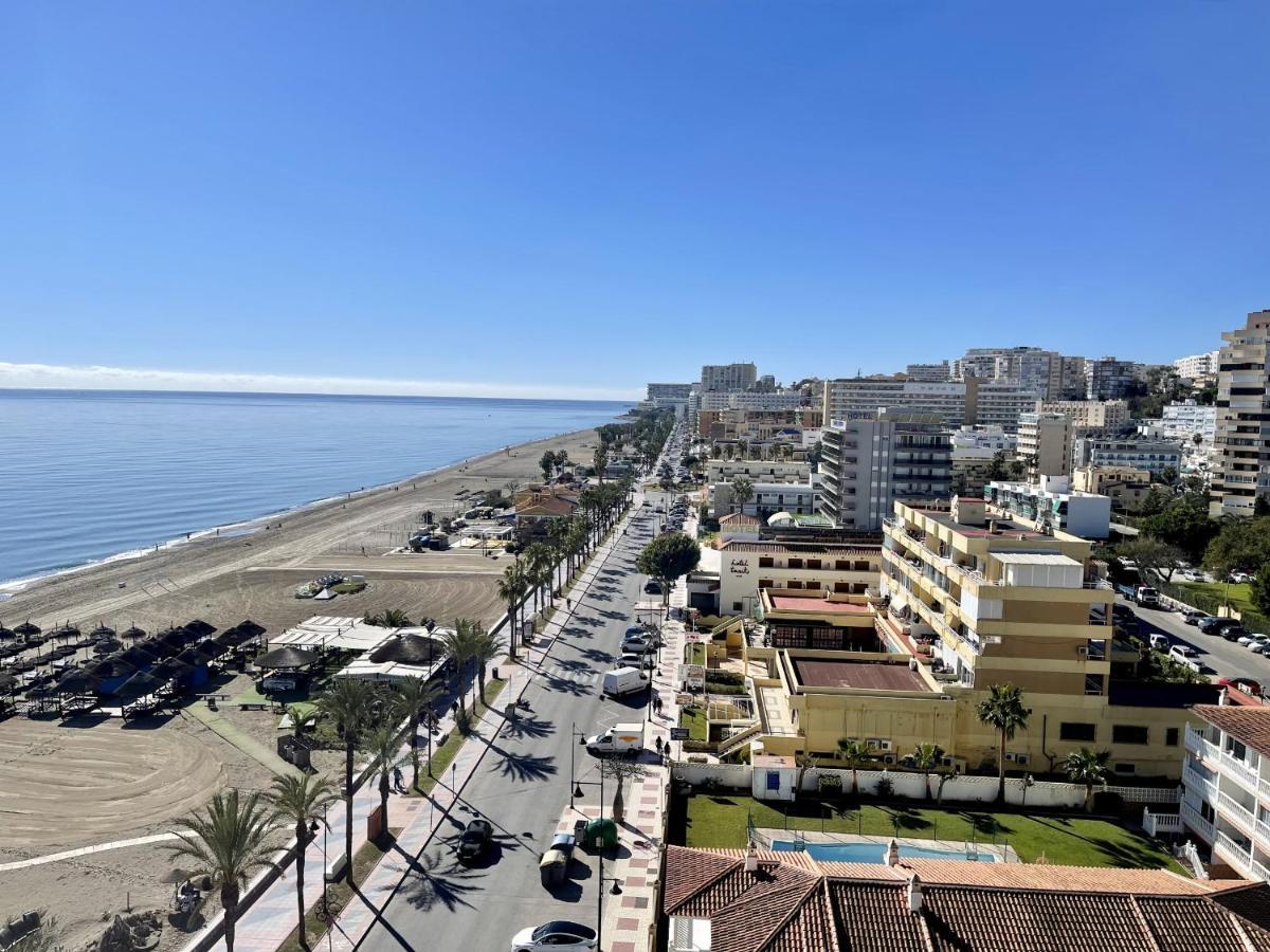 Exclusive Beachfront Apartment Torremolinos - Pool - Paddle - Tenis - Wifi - Central Aircon エクステリア 写真