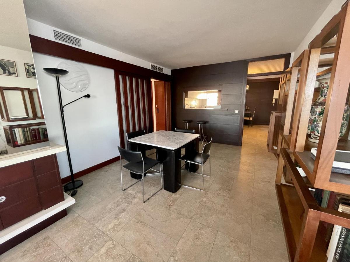 Exclusive Beachfront Apartment Torremolinos - Pool - Paddle - Tenis - Wifi - Central Aircon エクステリア 写真